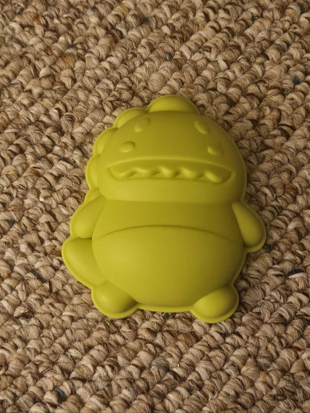 Lime Green Dinosaur Sand Mold